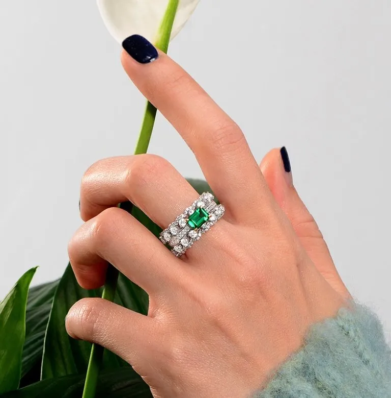 Luxurious Emerald and Round Cut Cubic Zirconia Eternity Band