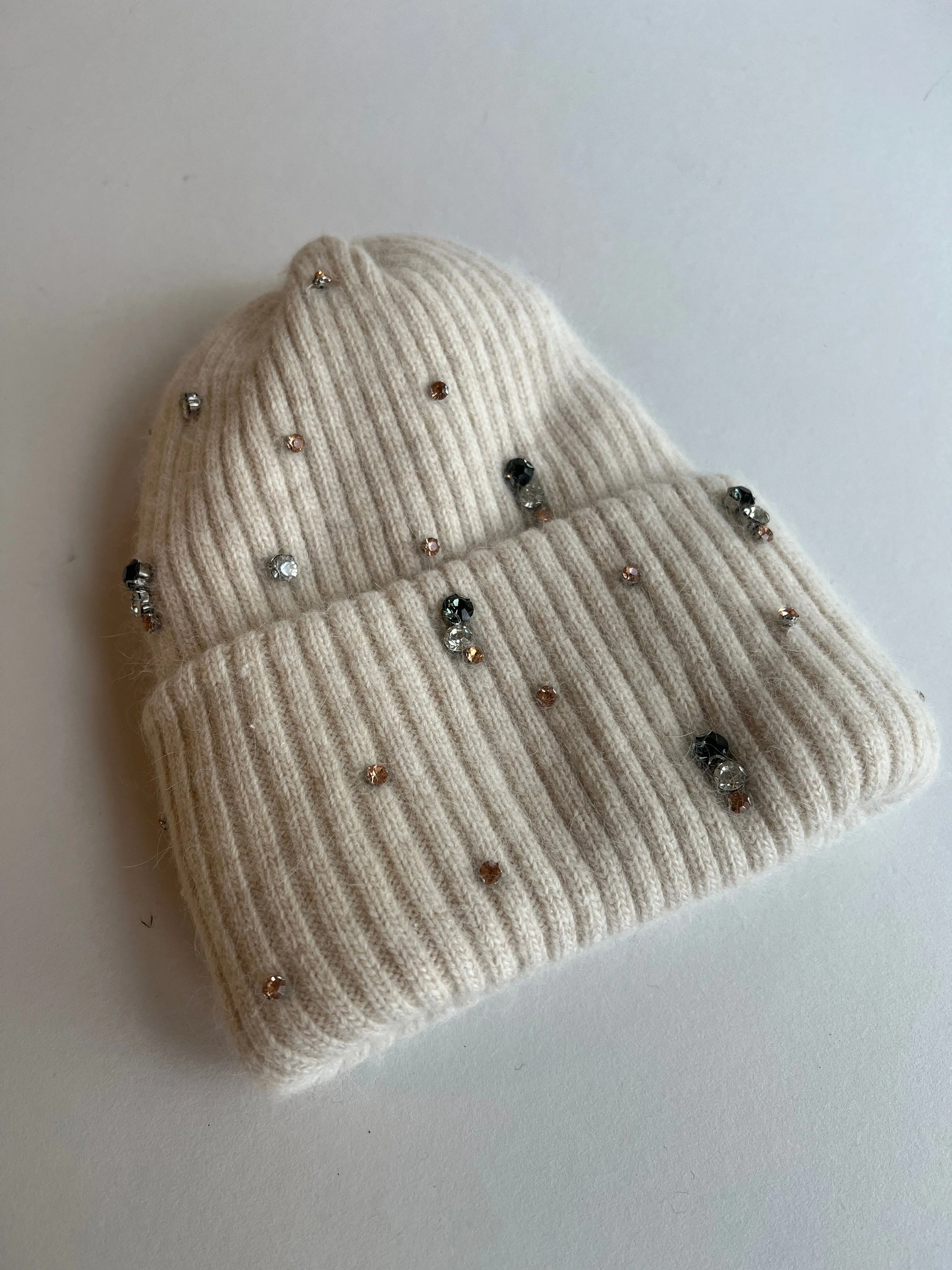 Swarovski Italian Toque | Cream